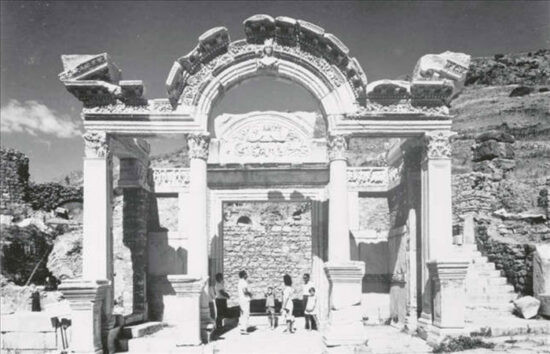 Ảnh hiếm lịch sử về những di tích cổ đại - Hình 8 Anh hiem lich su ve nhung di tich co dai-Hinh-8