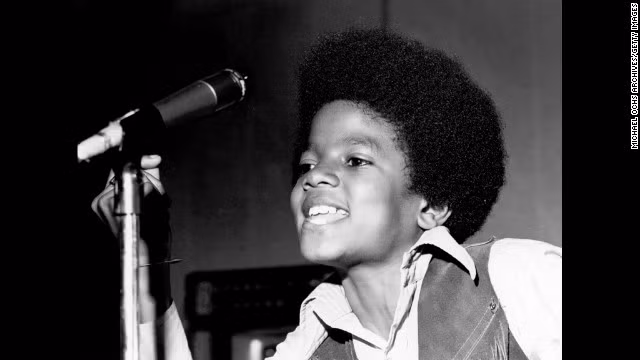 Vào những năm 70, "The Jackson 5” là một trong những ban nhạc nổi tiếng nhất trong trào lưu hiện thời và đã để lại những ấn tượng vô vùng sâu đậm trong lòng người hâm mộ. Và dù chỉ là một cậu bé, Michael Jackson đã có đà để tiến xa hơn nữa trong thế giới âm nhạc.