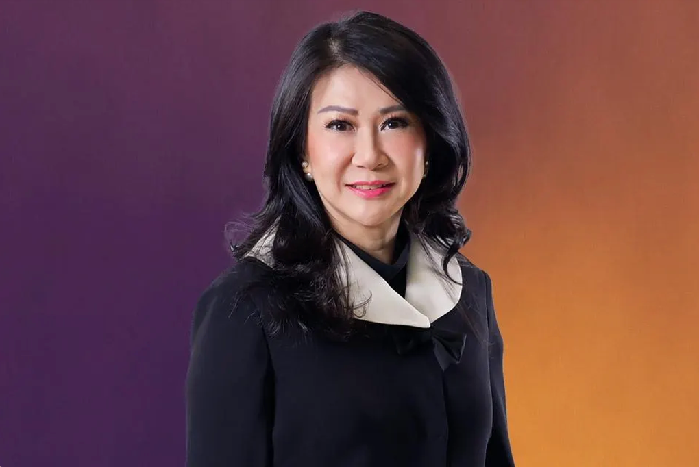 Junita Ciputra (62 tuổi), Chủ tịch Metropolitan Land, Quốc tịch: Indonesia. Junita Ciputra kế thừa Ciputra Group, công ty bất động sản Indonesia, vào năm 1988 với vị trí giám đốc tài chính. Ngoài vai trò giám đốc tại một số công ty thuộc tập đoàn, bà còn là chủ của Metropolitan Land, công ty tập trung xây dựng các khu dân cư và trung tâm thương mại ở khu vực Jakarta. Bà cũng điều hành các trung tâm thương mại và khách sạn ở Jakarta, Cirebon và Bali.