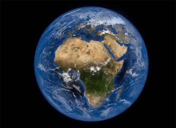 Co gi bi an duoi lop cat cua sa mac Sahara?