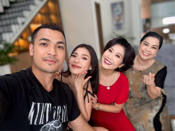 Hé lộ tình tiết Thúy Diễm sinh ba trong "Trạm cứu hộ trái tim" - Hình 4 He lo tinh tiet Thuy Diem sinh ba trong