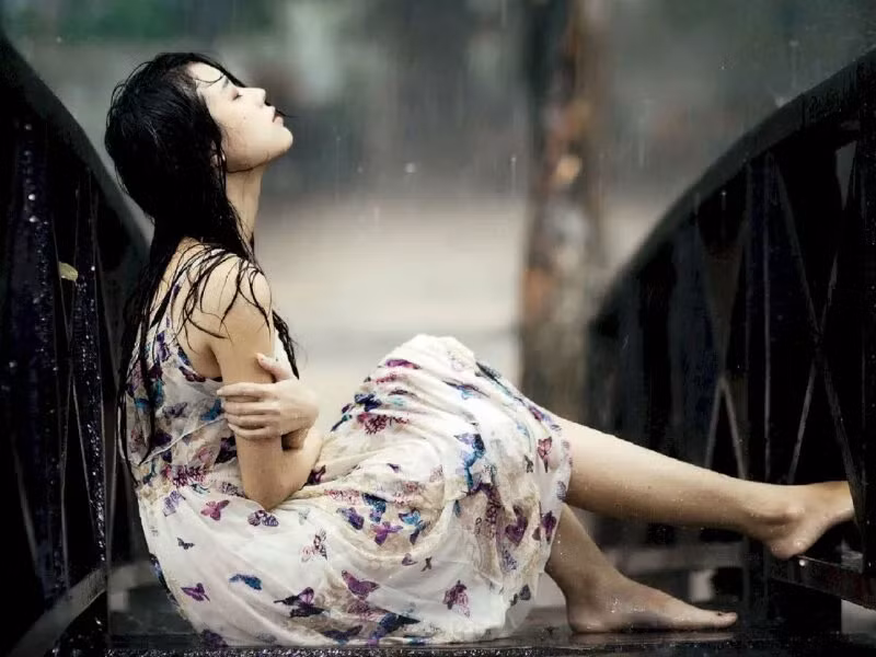 Bo me don het tien lo cho anh trai khien toi tui than