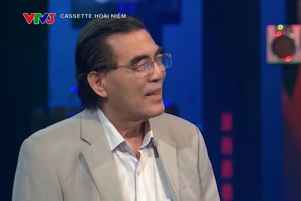 hiều năm qua, NSND Trung Đức chỉ chung thủy với một người vợ duy nhất. Chia sẻ về bà xã, ông kể cả hai quen biết nhau qua một người bạn. Khi sang nhà chơi, ông thổ lộ nỗi lòng với gia đình vợ và được ủng hộ.