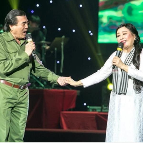 hời trẻ NSND Trung Đức tài hoa như vậy nên cũng có nhiều khán giả nữ mê mẩn