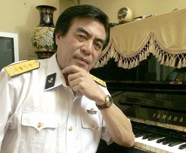 goài ca hát, nghệ sĩ Trung Đức còn là tác giả của một số ca khúc âm hưởng dân ca rất nổi tiếng như: Nhớ về hội Lim, Em đi chùa Hương, Chân quê... Vì có nhiều đóng góp cho nghệ thuật nước nhà, ông đã được phong tặng danh hiệu Nghệ sĩ nhân dân vào năm 2007.