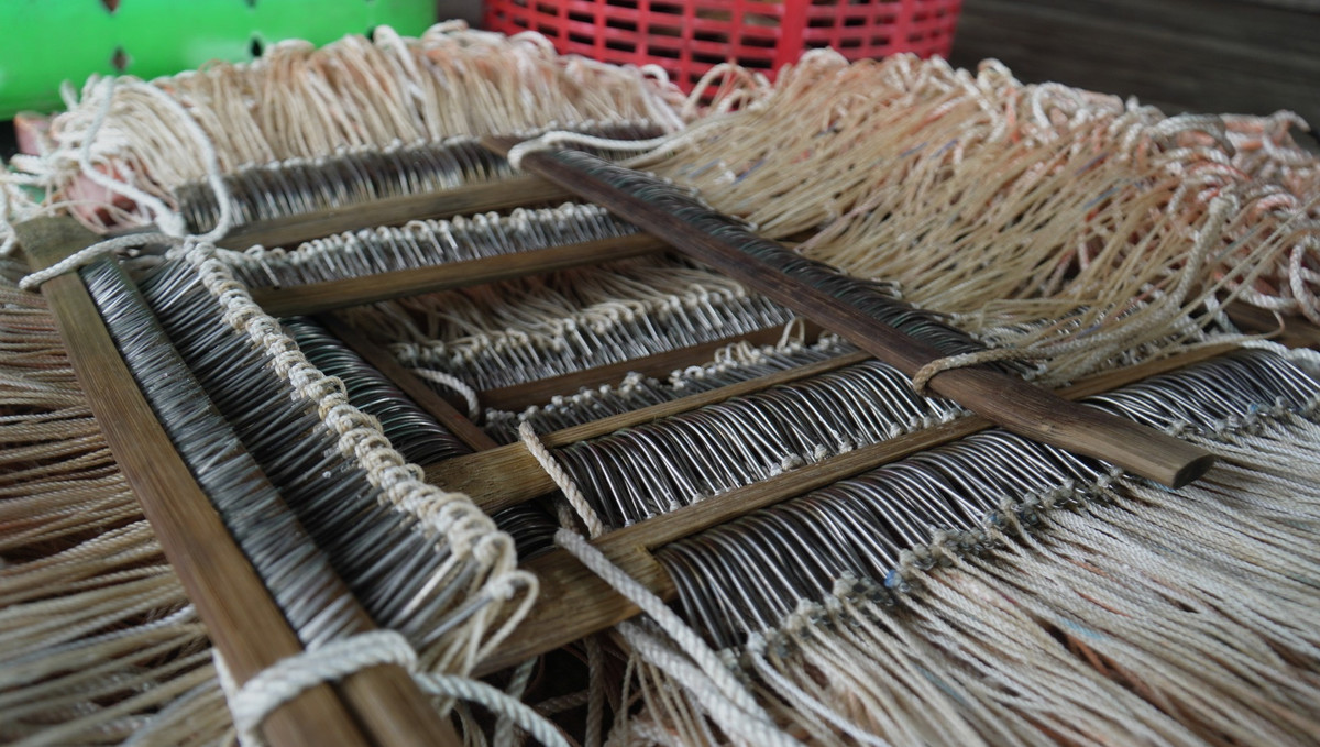 Nghề câu kiều có thể làm được từ 7 đến 9 tháng/năm. Những khi biển động, ngư dân không ra khơi được thì lưỡi câu, dây câu sẽ được ngư dân cuốn vào nhà và gia cố lại đợi đến khi trời êm dịu lại tiếp tục ra khơi đánh bắt.