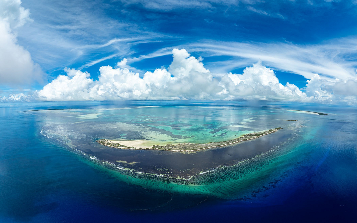 136.000 năm trước, một biến cố lớn đã xảy ra: mực nước biển dâng cao do biến đổi khí hậu đã nhấn chìm toàn bộ đảo Aldabra. Toàn bộ hệ sinh thái của đảo, bao gồm cả Dryolimnas cuvieri, đã hoàn toàn biến mất. Sự kiện này đánh dấu sự tuyệt chủng của loài chim này.