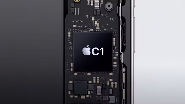 Cùng với iPhone 16E, Apple giới thiệu C1 – con chip modem di động đầu tiên do hãng tự thiết kế. Con chip này đánh dấu sự thay thế, đoạn tuyệt với modem Qualcomm vốn được sử dụng để cung cấp kết nối 5G trên các mẫu iPhone trước đây.