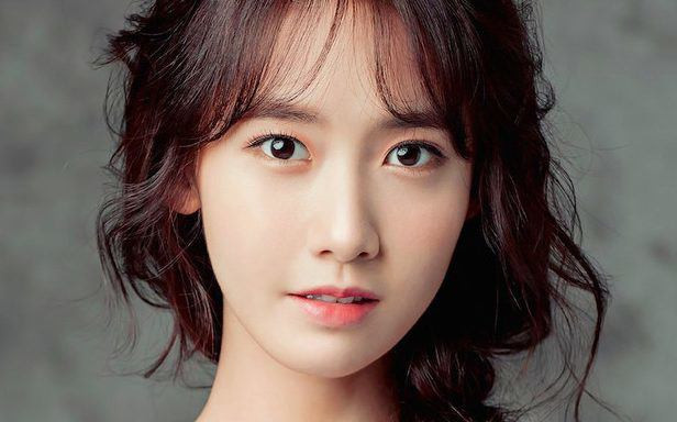  Ngược lại, nếu trán một người trông luôn u tối, cau có, không sáng bóng thì hãy lưu ý tới sức khỏe, có thể bạn đang có bệnh. Những người này thường sẽ gặp rắc rối về sức khỏe, hoặc tiền bạc làm ăn nên thận trọng.