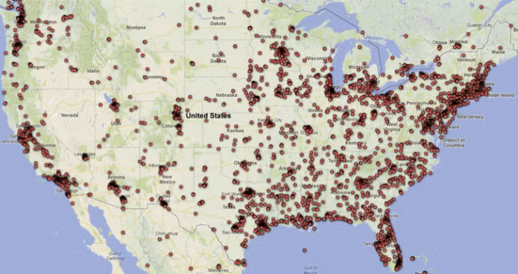 Các nhà khoa học đã khám phá ra một sự thật bất ngờ: mạng xã hội lớn thứ 2 hành tinh Twitter có thể đóng vai trò là một công cụ vô cùng hữu hiệu để xác định khu vực bùng phát đại dịch HIV. Nghiên cứu này lần đầu tiên cho thấy sự hữu ích của việc sử dụng dữ liệu thời gian thực của một mạng xã hội để phân tích, kiểm soát và khống chế bệnh tật từ xa, giúp ích rất nhiều cho việc lập biểu đồ khu vực nhiễm bệnh.