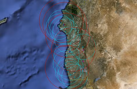 Màu đỏ nâu là S-75, màu xanh là S-125.