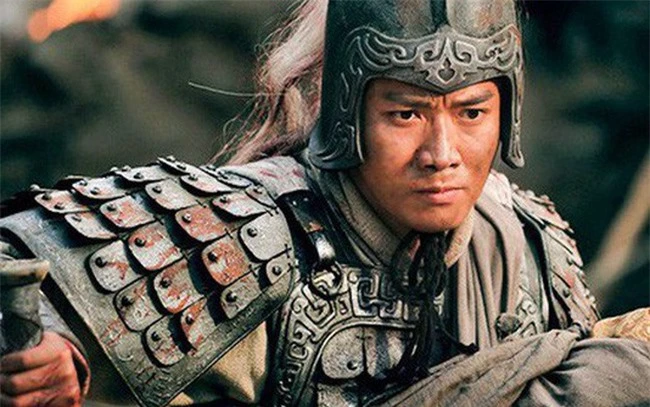 Luu Bi dan Trieu Van dieu gi khien Gia Cat Luong toat mo hoi?