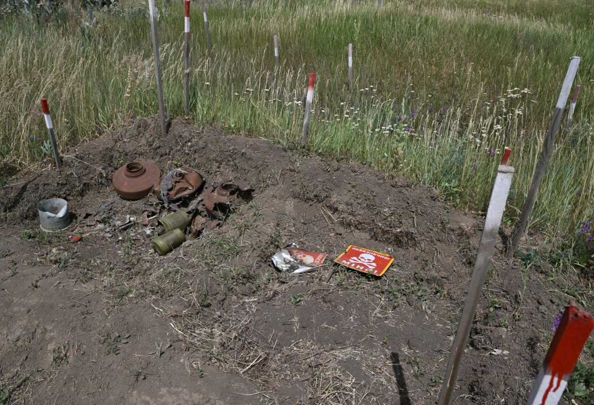 Một khu vực được rà phá bom mìn.