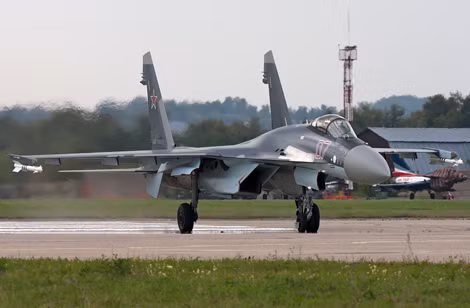 Tiêm kích đa năng thế hệ 4++ Su-35.