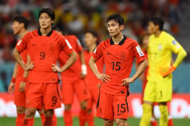 Han Quoc 2-3 Ghana: Hang thu mo ngu, xu Kim Chi thua dau