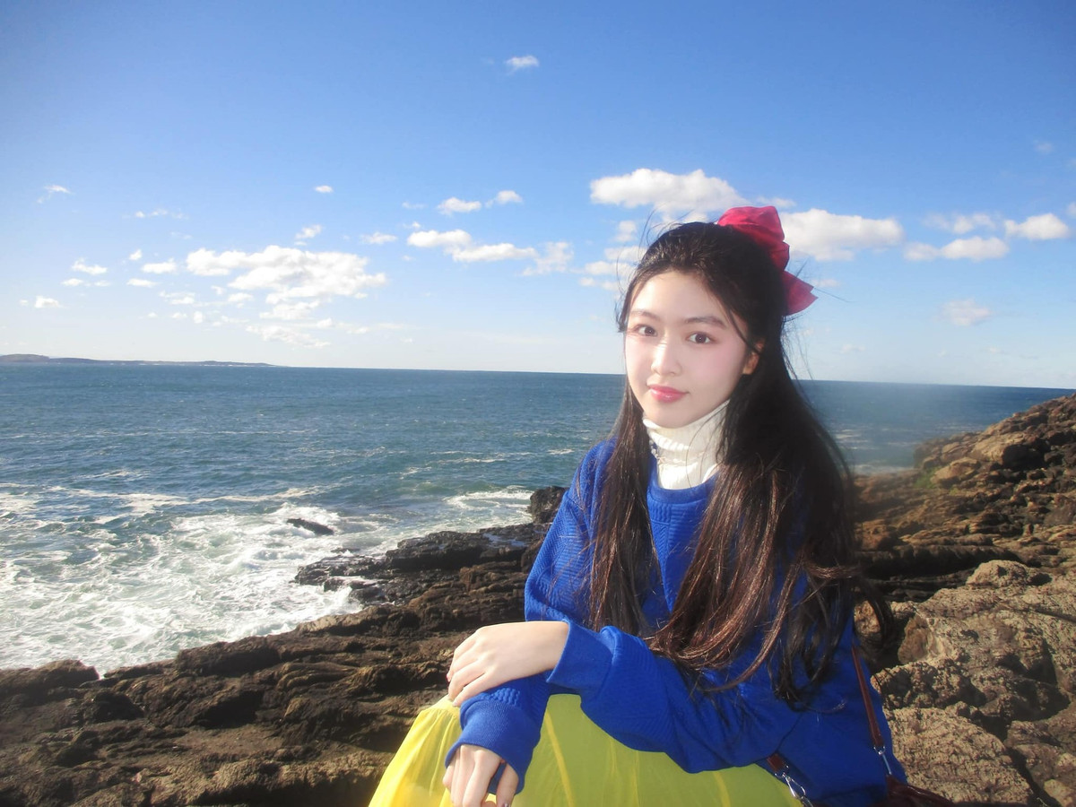 Con gai MC Quyen Linh khoe sac tai Uc chuan hoa hau tuong lai-Hinh-3