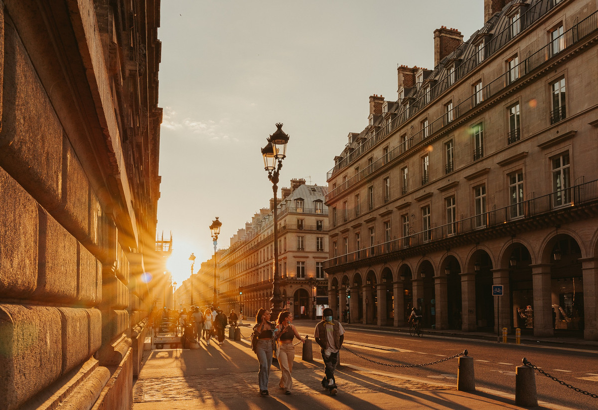 Chụp ảnh "dạo" ở Pháp, chàng trai Việt kiếm trăm triệu đồng - Hình 4 Chup anh