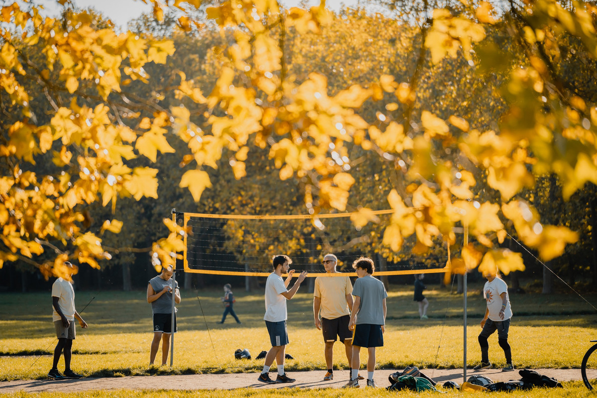 Chụp ảnh "dạo" ở Pháp, chàng trai Việt kiếm trăm triệu đồng - Hình 12 Chup anh