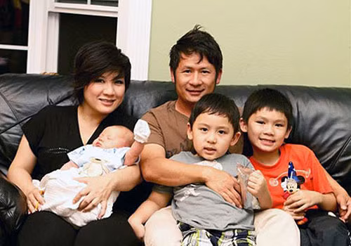 Bằng Kiều từng hạnh phúc bên vợ và ba cậu con trai