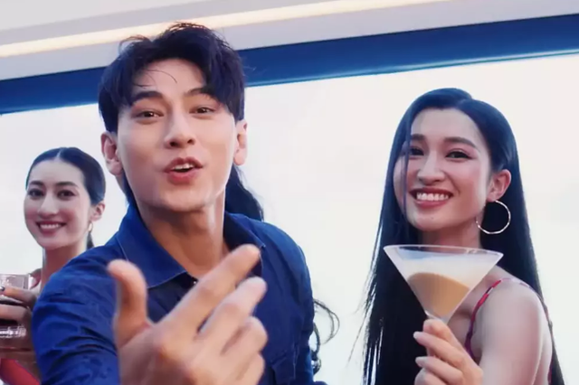 A hau Phuong Nhi tiet lo doc than, nhung 