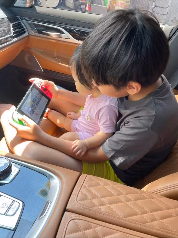 Nhung nhoc ty nha sao Viet gioi cham em nhat nhi Vbiz:-Hinh-5