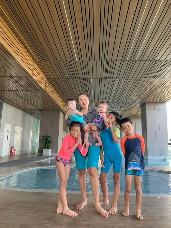 Nhung nhoc ty nha sao Viet gioi cham em nhat nhi Vbiz:-Hinh-18