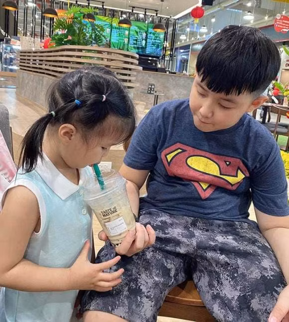 Nhung nhoc ty nha sao Viet gioi cham em nhat nhi Vbiz:-Hinh-14