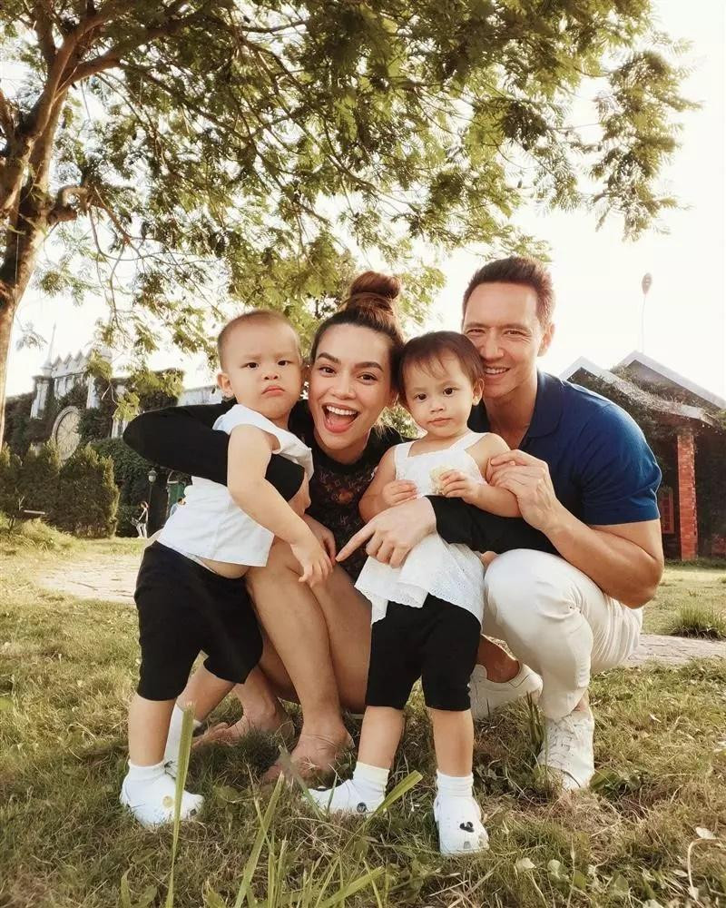 Ai nu Ho Ngoc Ha chuan 'quy co hay lam': Don tu nha toi san bay-Hinh-9