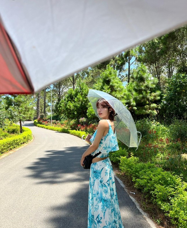 Nữ sinh Đại học Hà Nội truyền cảm hứng cho cộng đồng chuyển giới nữ - Hình 6 Nu sinh Dai hoc Ha Noi truyen cam hung cho cong dong chuyen gioi nu-Hinh-6