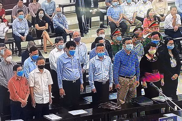 Cuu Tong GD gang thep Thai Nguyen linh an cao nhat 9 nam 6 thang tu