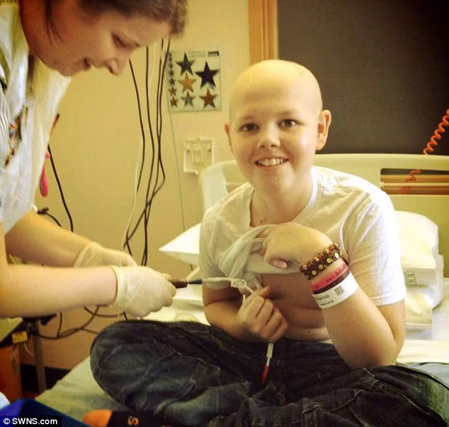 Đến ngày thứ 46, gia đình của Deryn đã chuyển em vào một nhà tế bần và thậm chí còn lên kế hoạch cho đám tang của cậu bé.