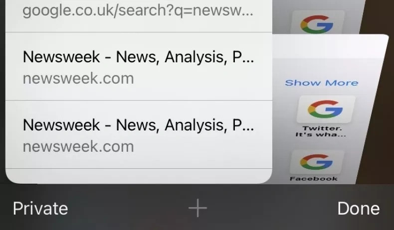  Mở lại các trang web vừa đóng: Nếu bạn vô tình đóng một trang web trên Safari và muốn mở lại, hãy nhấn giữ biểu tượng dấu cộng (+) bên dưới màn hình, những trang web vừa tắt sẽ hiện tại đây. Ảnh: Newsweek.