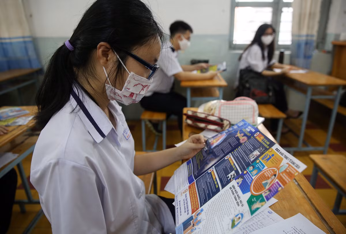 Hoc sinh 60 tinh, thanh di hoc ngay 1/3-Hinh-2