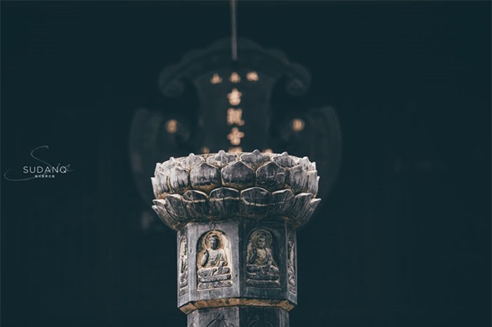 Theo truyền thuyết, cây bạch quả này được trồng bởi một vị Hoàng đế của nhà Đường.