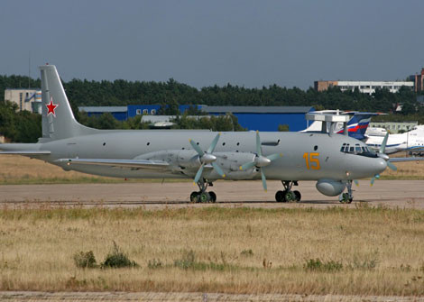 Máy bay tuần tra chống ngầm Il-38.
