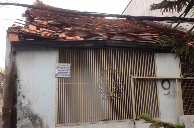 Nổi bật là căn nhà mái ngói trong hẻm số 233, đại lộ Võ Văn Kiệt, phường Cô Giang, quận 1.