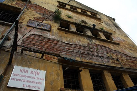 Căn hộ đã lâu chưa có người ở.