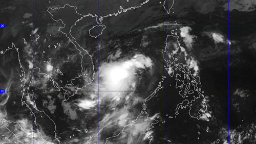 Sức gió mạnh nhất ở vùng gần tâm áp thấp nhiệt đới mạnh cấp 7 (tức là từ 50 đến 61km/h), giật cấp 8, cấp 9. Ảnh: Trung tâm Dự báo khí tượng thủy văn Trung ương.
