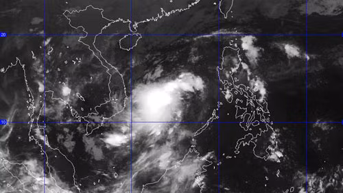 Sức gió mạnh nhất ở vùng gần tâm áp thấp nhiệt đới mạnh cấp 7 (tức là từ 50 đến 61km/h), giật cấp 8, cấp 9. Ảnh: Trung tâm Dự báo khí tượng thủy văn Trung ương.
