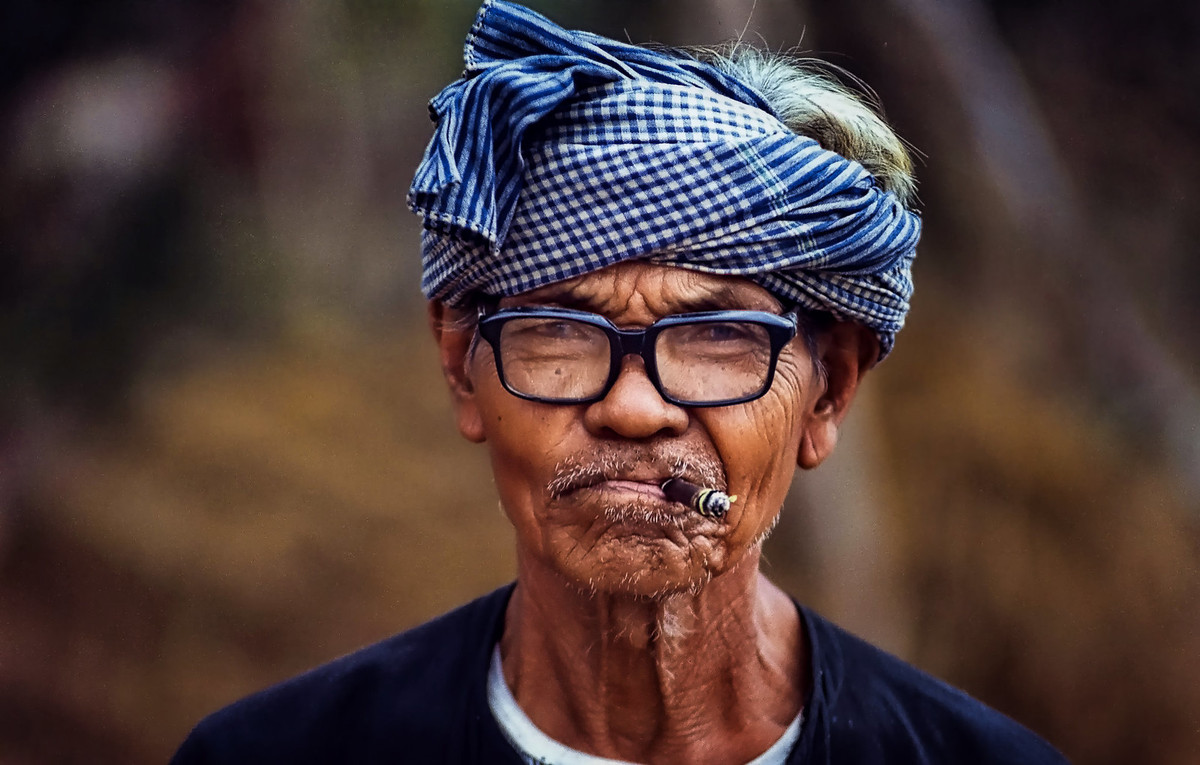 Chân dung một lão nông Campuchia.