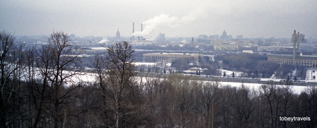 Thành phố Moscow nhìn từ đồi Lenin.