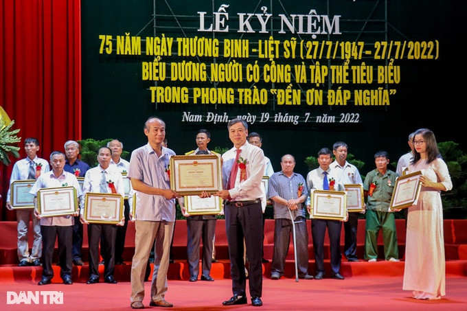 Ca nuoc con khoang 200 ngan liet sy chua tim thay hai cot-Hinh-2