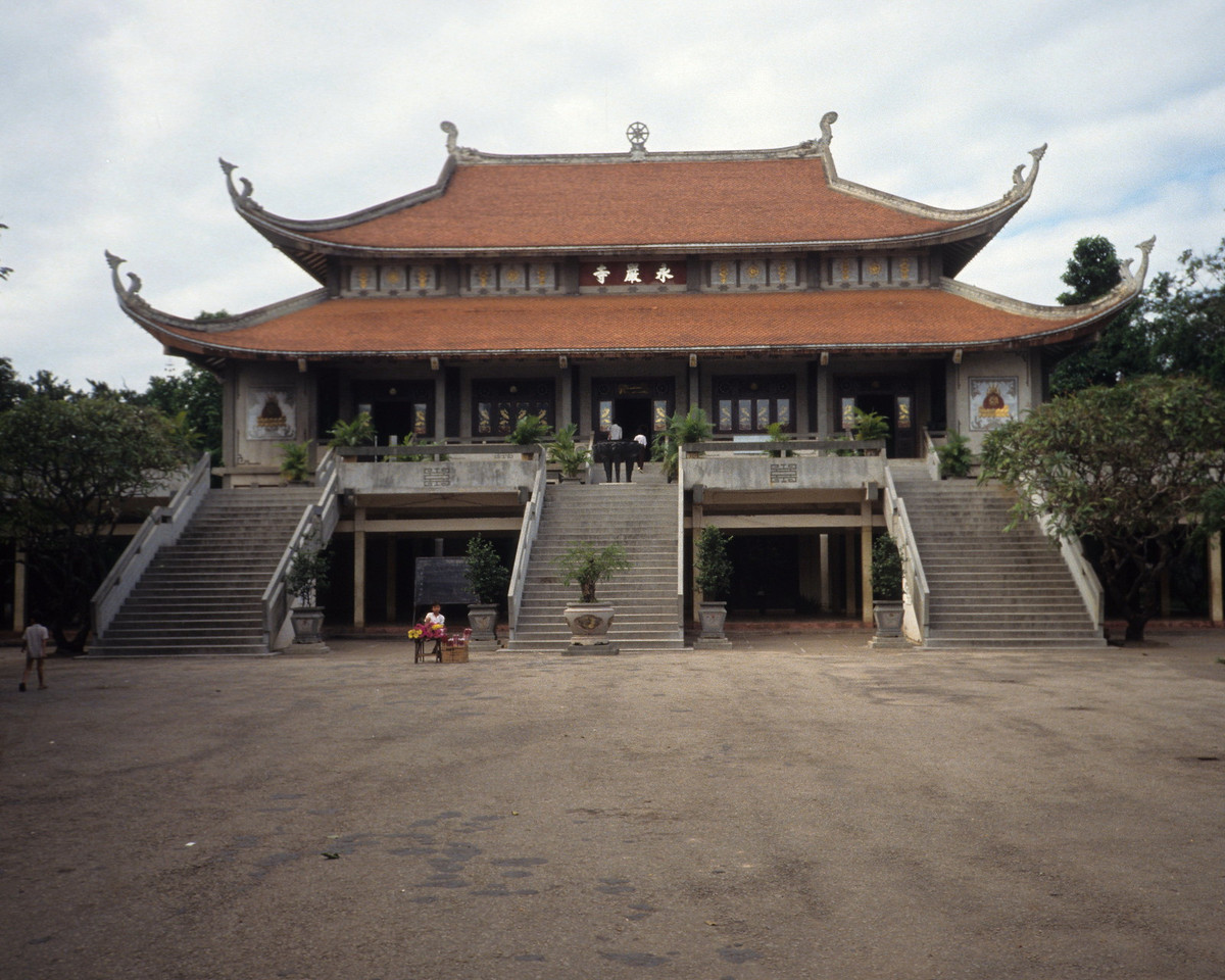 Chùa Vĩnh Nghiêm năm 1989.