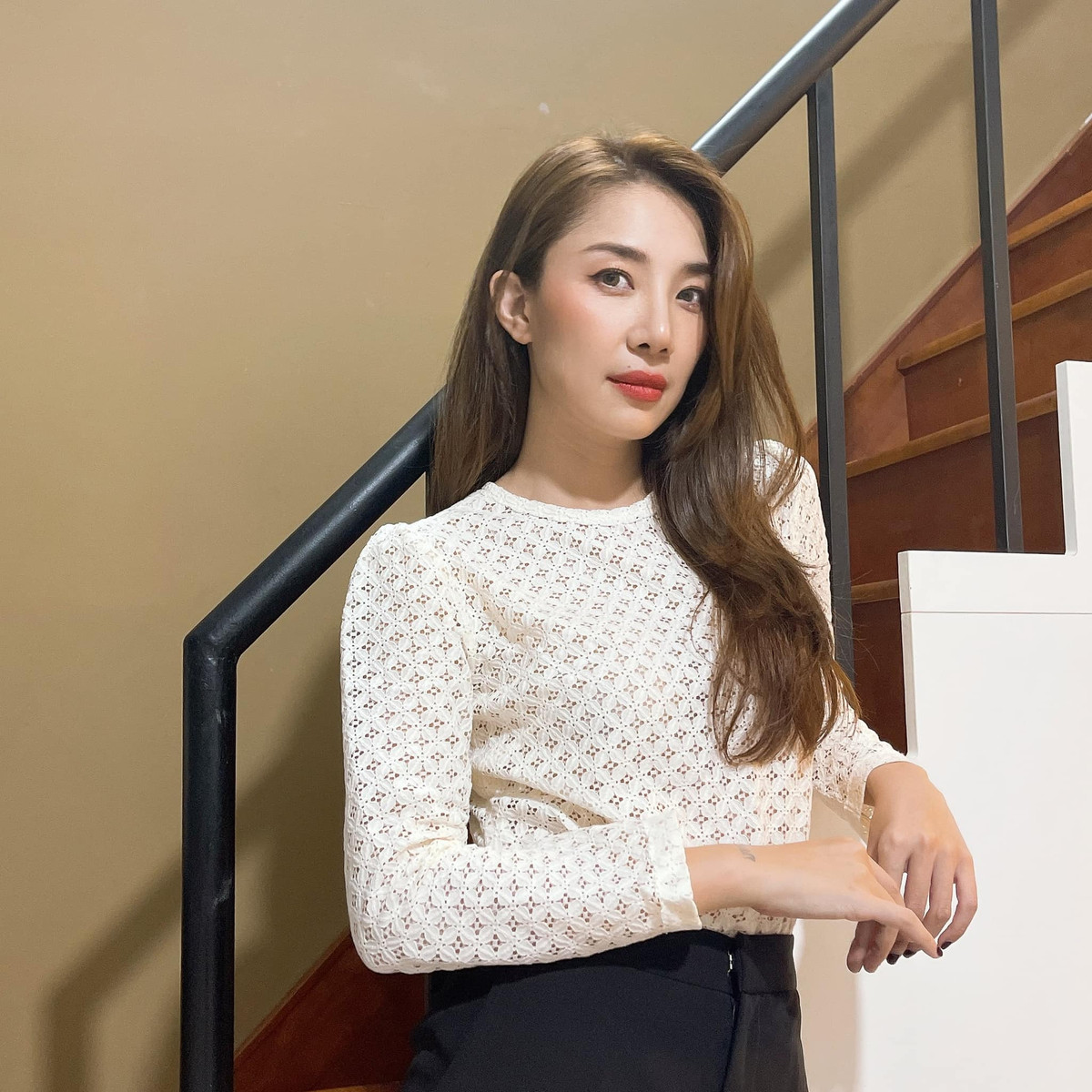 Minh Khuê “Thương ngày nắng về”: “Ngoài đời tôi đa nhân cách” - Hình 2 Minh Khue “Thuong ngay nang ve”: “Ngoai doi toi da nhan cach”-Hinh-2