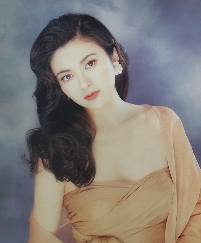 Cuoc song co doc cua my nhan “van nguoi me” so huu 1.500 ty dong-Hinh-3