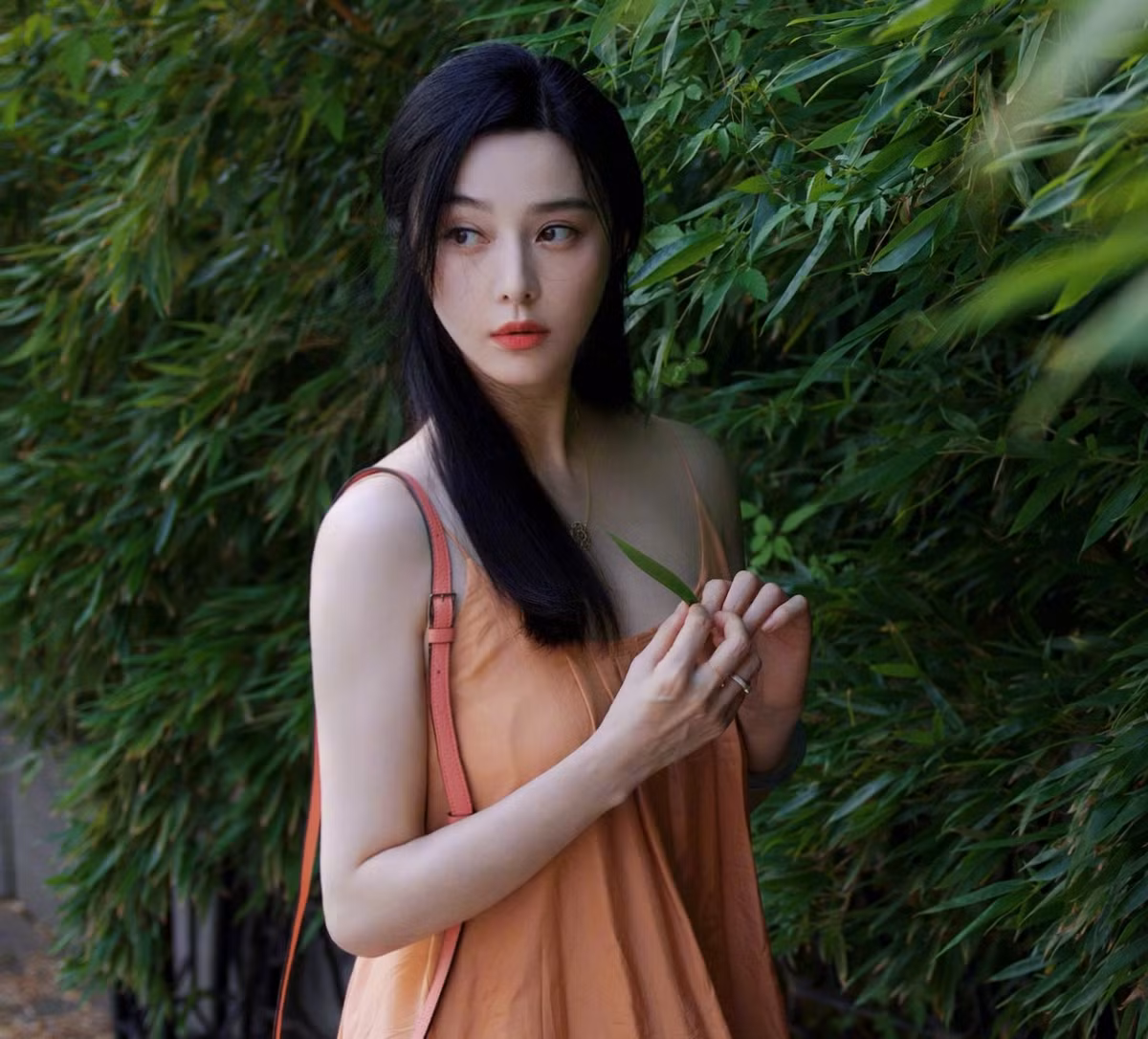 Pham Bang Bang 41 tuoi nhung duoc khen tre nhu 20-Hinh-4