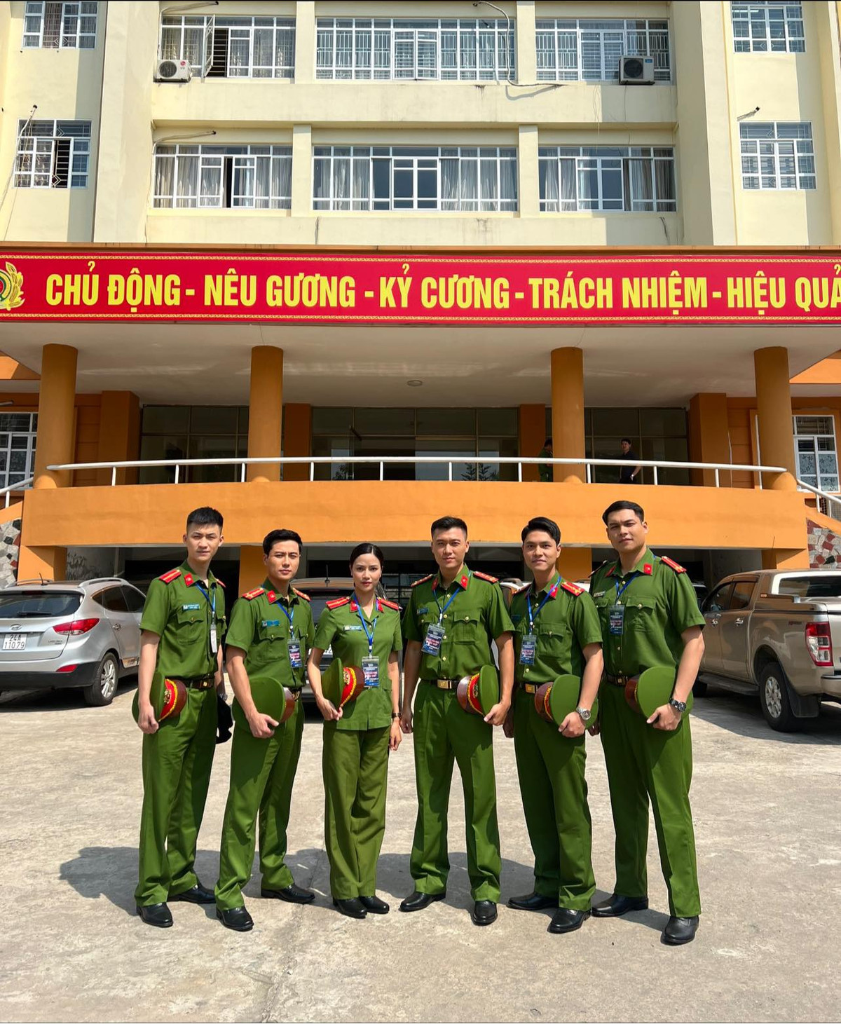 Dieu it biet ve dien vien Xuan Phuc - trinh sat dien trai trong Dau tri-Hinh-6