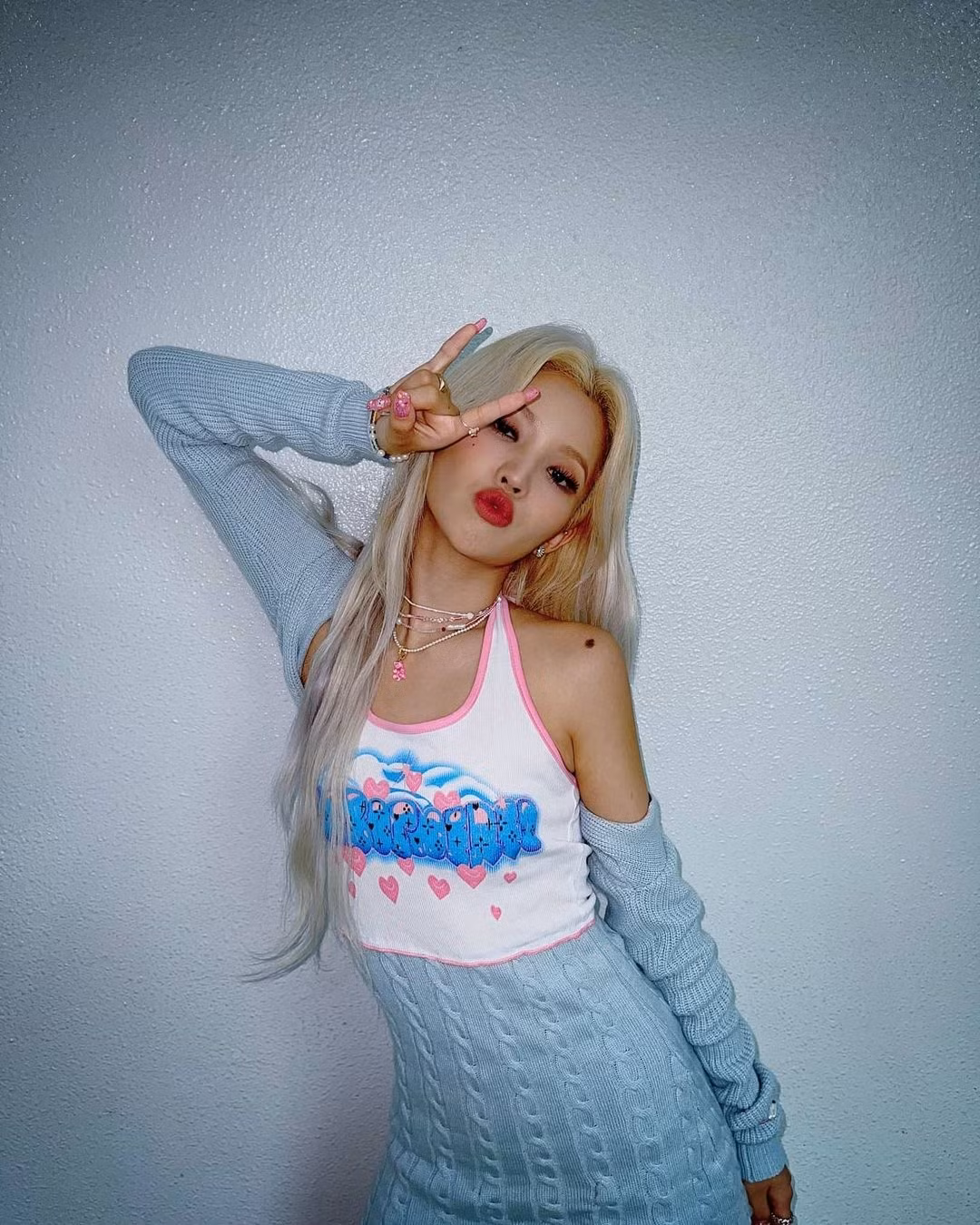 Nu than tuong lien tuc bi chi trich mac do 'nhu khong mac gi'-Hinh-12