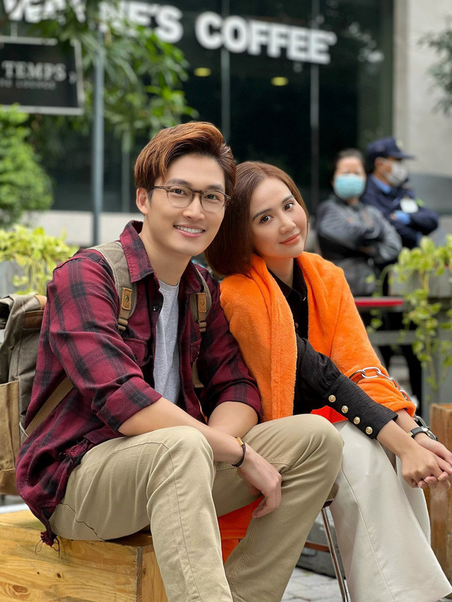 Điểm danh những cặp phi công - chị đẹp “hot” nhất màn ảnh Việt - Hình 3 Diem danh nhung cap phi cong - chi dep “hot” nhat man anh Viet-Hinh-3