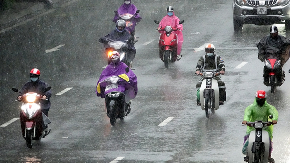 Thời tiết hôm nay 2/8: Nhiều khu vực có mưa rào và giông rải rác Thoi tiet hom nay 2/8: Nhieu khu vuc co mua rao va giong rai rac